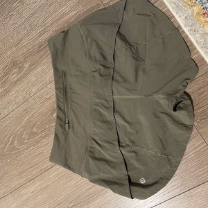 LULULEMON High Rise Speed Up Short - Sz 2